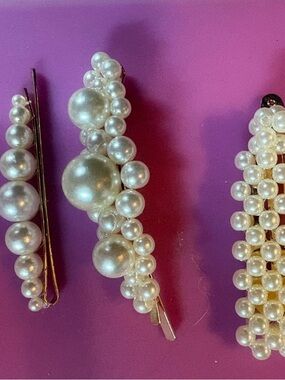 Source Unknown Pearl Cluster Hair Pin Trio - White Faux Pearls